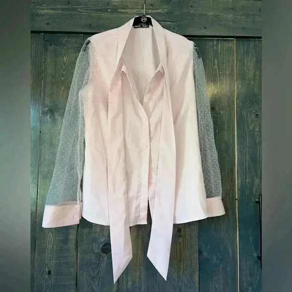 SHEIN‎ Elegant Blush Pink Bow Blouse with Mesh Dot Sleeves - Romantic Top A68 - Picture 3 of 8